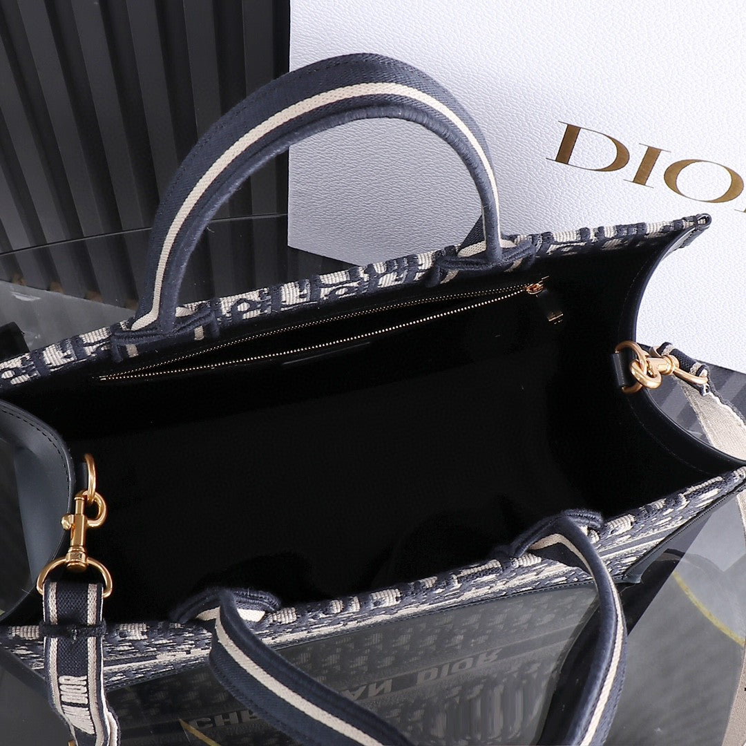 Sac Dior moyen