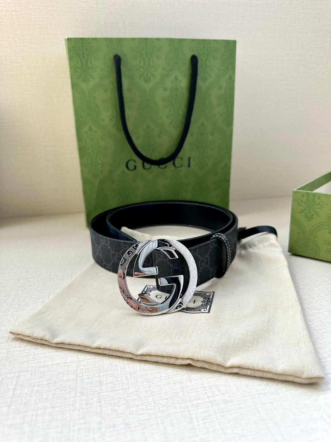 Cinto Gucci 38mm