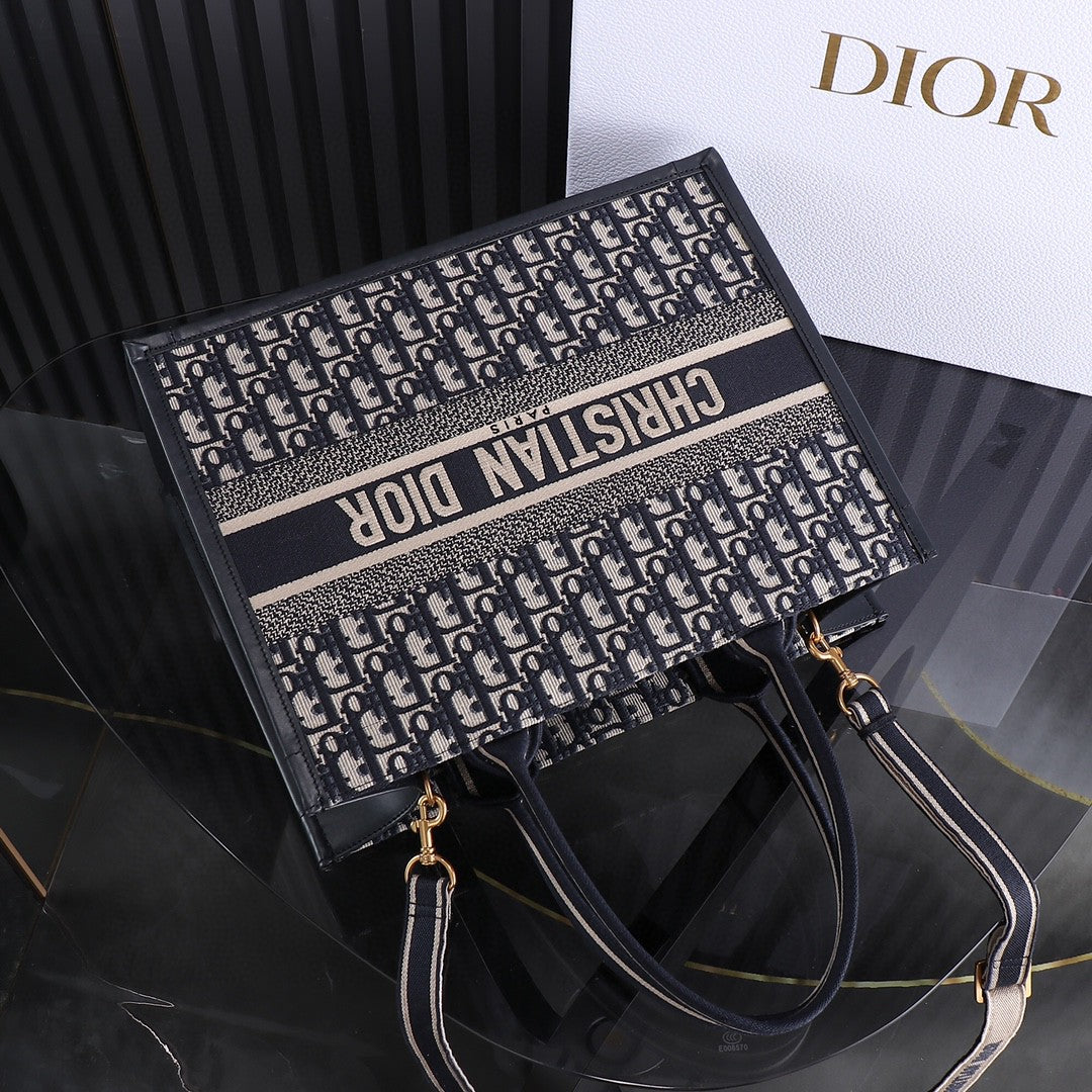 Sac Dior moyen